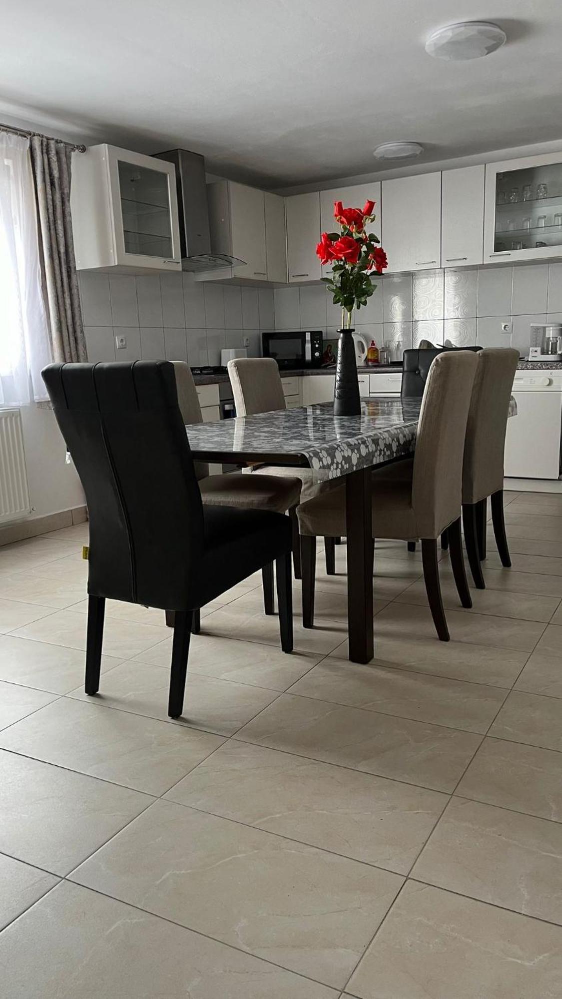Отель Margareta'S House Сибиу Номер фото